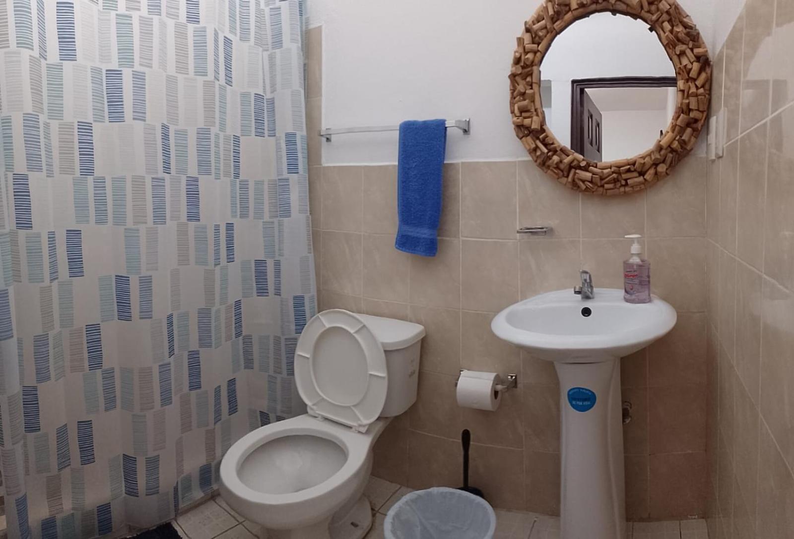 פלורס Apartamentos Mundo Maya Habitaciones מראה חיצוני תמונה